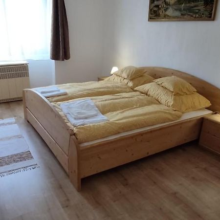 Egerszolat Andrea Vendeghazヴィラ エクステリア 写真
