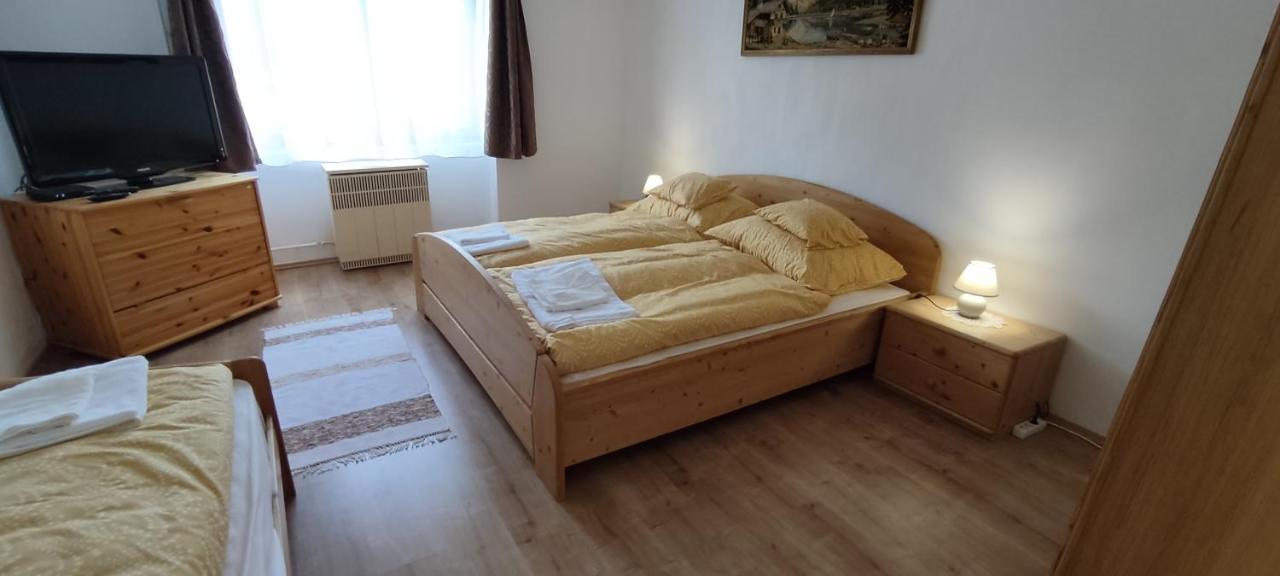 Egerszolat Andrea Vendeghazヴィラ エクステリア 写真